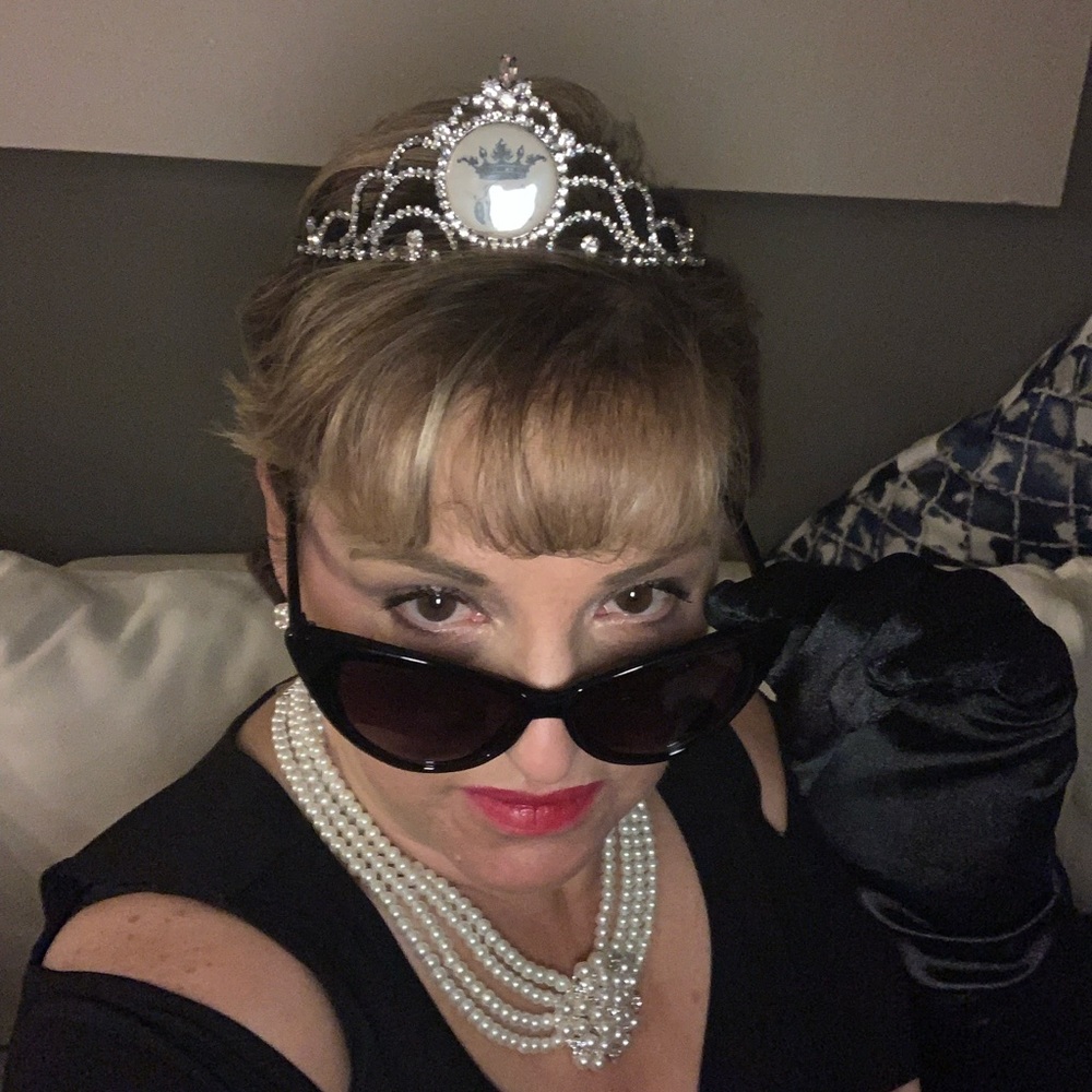 Meet your Posher, Shirley